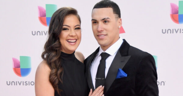 Javy Baez with his wife, Irmarie Bae.